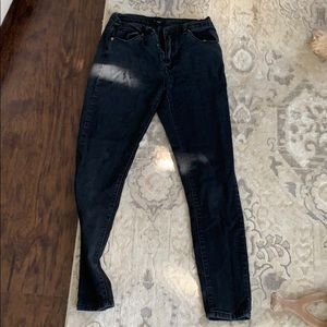 F21 high rise black jeans